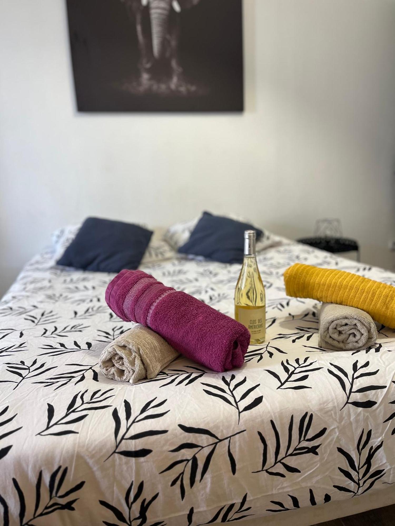 L'Eden - Joli Studio En Centre Ville Нім Екстер'єр фото